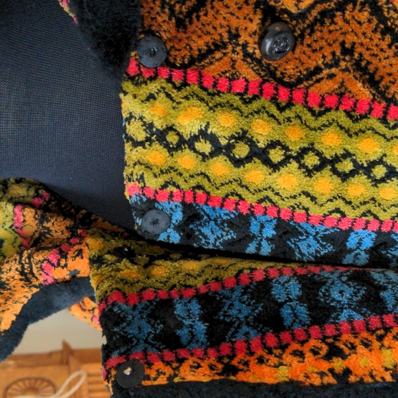 Vintage Coat With Hood (not eligible for bundle discount) - Picture 9 of 13